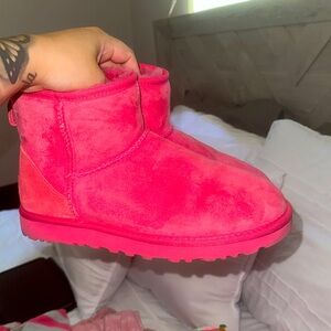 Have 2 pairs of the same color